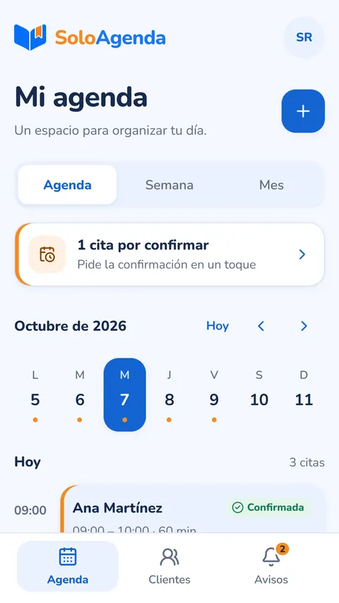 Vista del día con la cita por confirmar resaltada y la lista de citas de hoy.